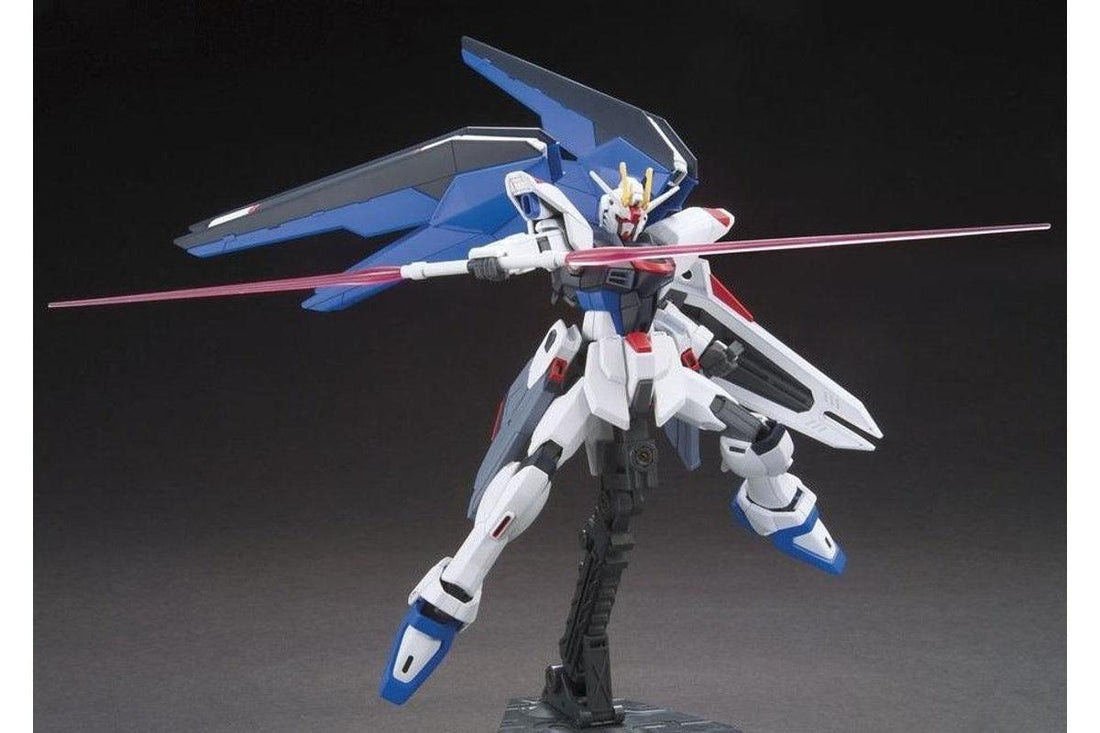 Bandai HGCE 1/144 Freedom Gundam, image 4