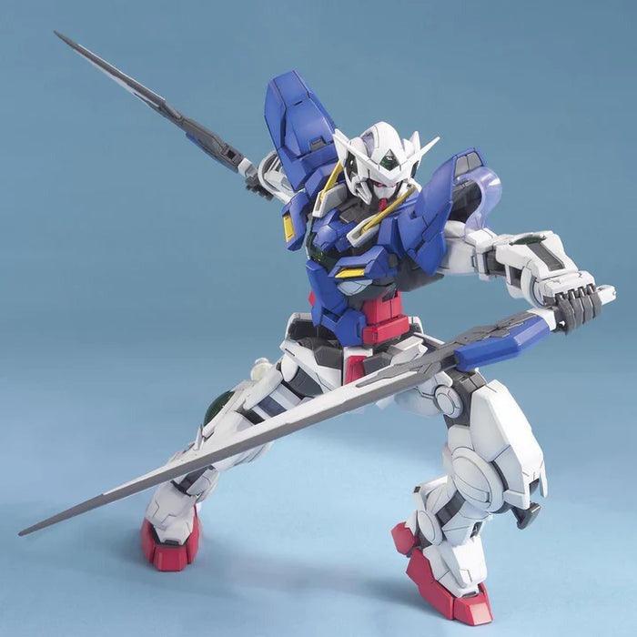 Bandai MG 1/100 Gundam Exia, image 3