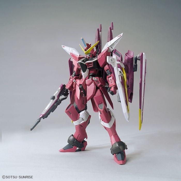 Bandai MG 1/100 Justice Gundam, image 3