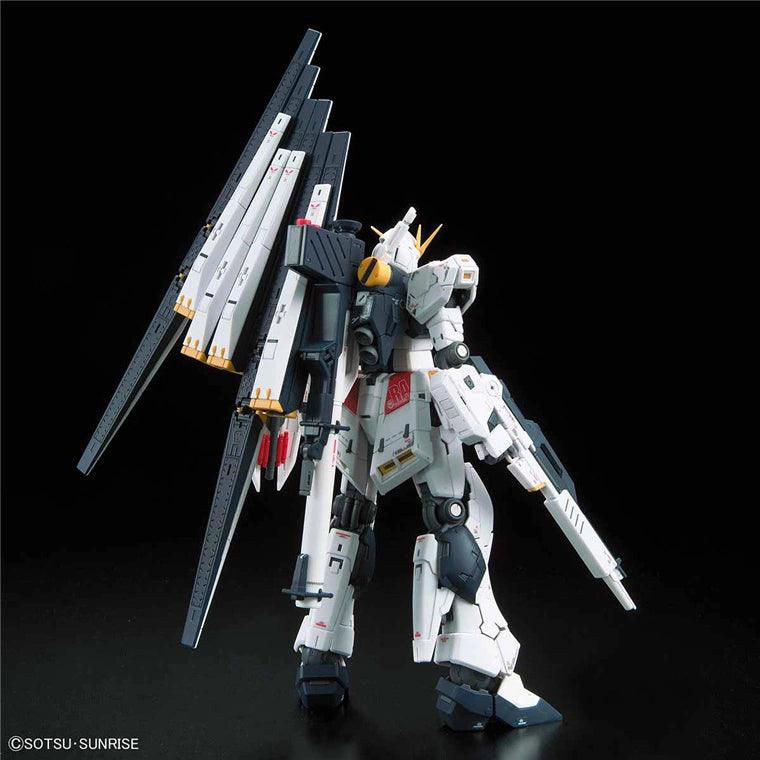 Bandai RG 1/144 Nu Gundam, image 4