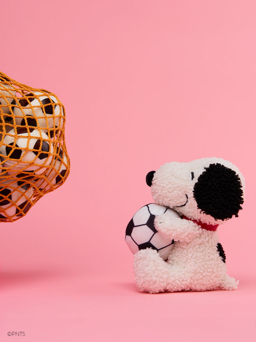 Bon Ton Toys Peanuts Soccer Snoopy, image 4