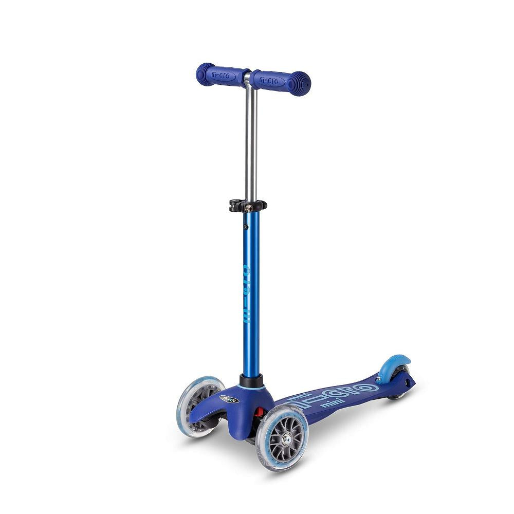 Micro Mini Deluxe 3 Wheel Scooter