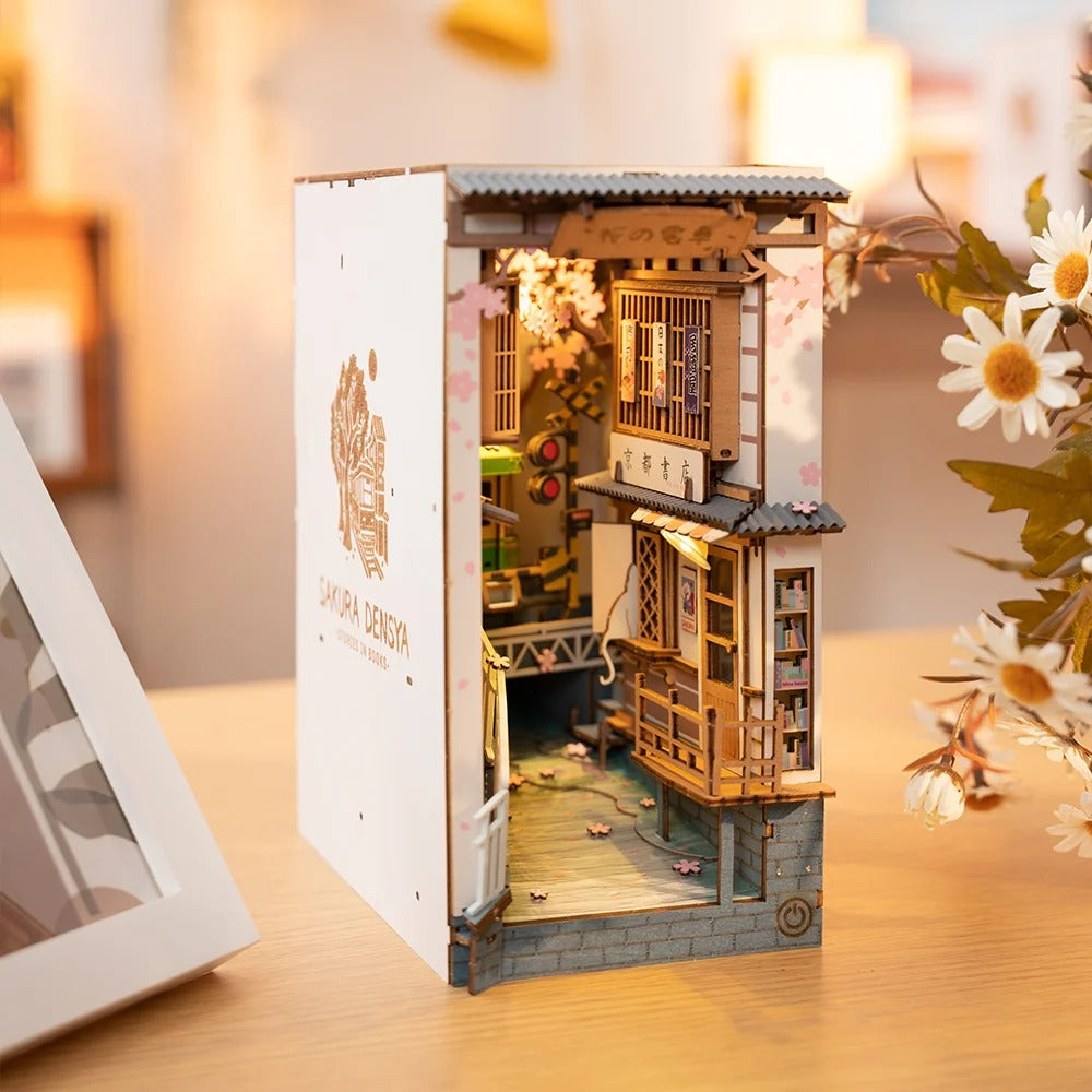 Rolife Sakura Densya DIY Book Nook Shelf Insert Kit