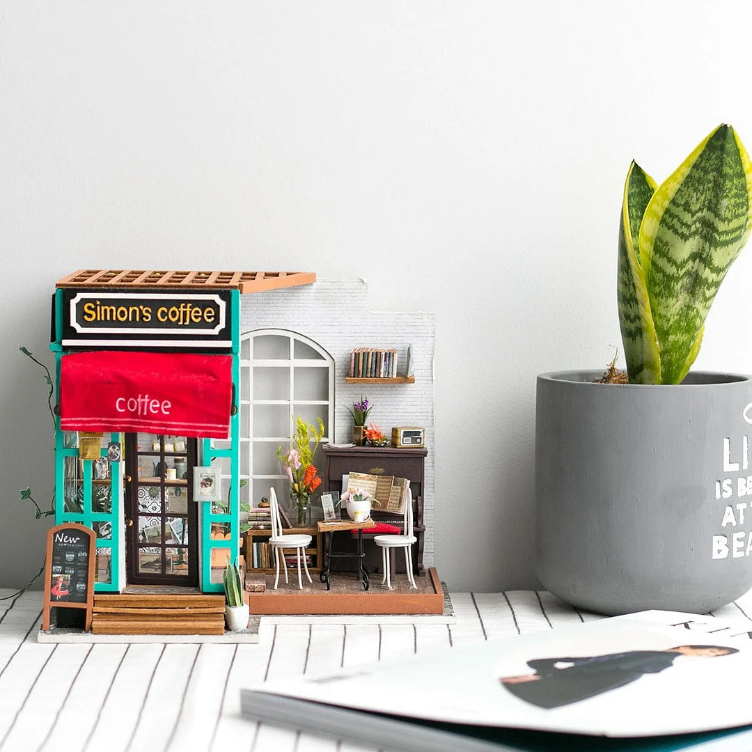 Rolife Simon's Coffee DIY Miniature House Kit