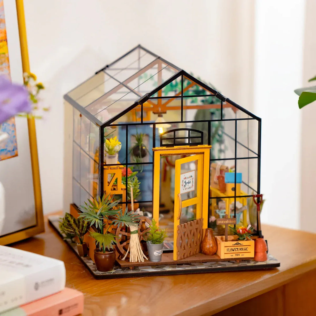 Rolife Cathy's Flower House DIY Miniature House Kit - DG104, image 4