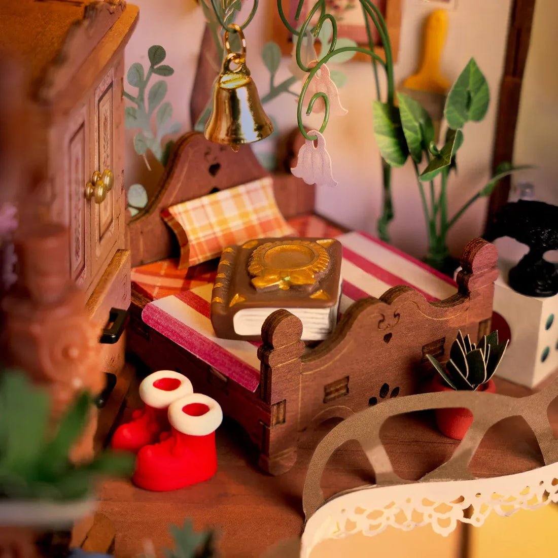 Rolife Fairytale Tree House DIY Miniature House Kit - DG179, image 5