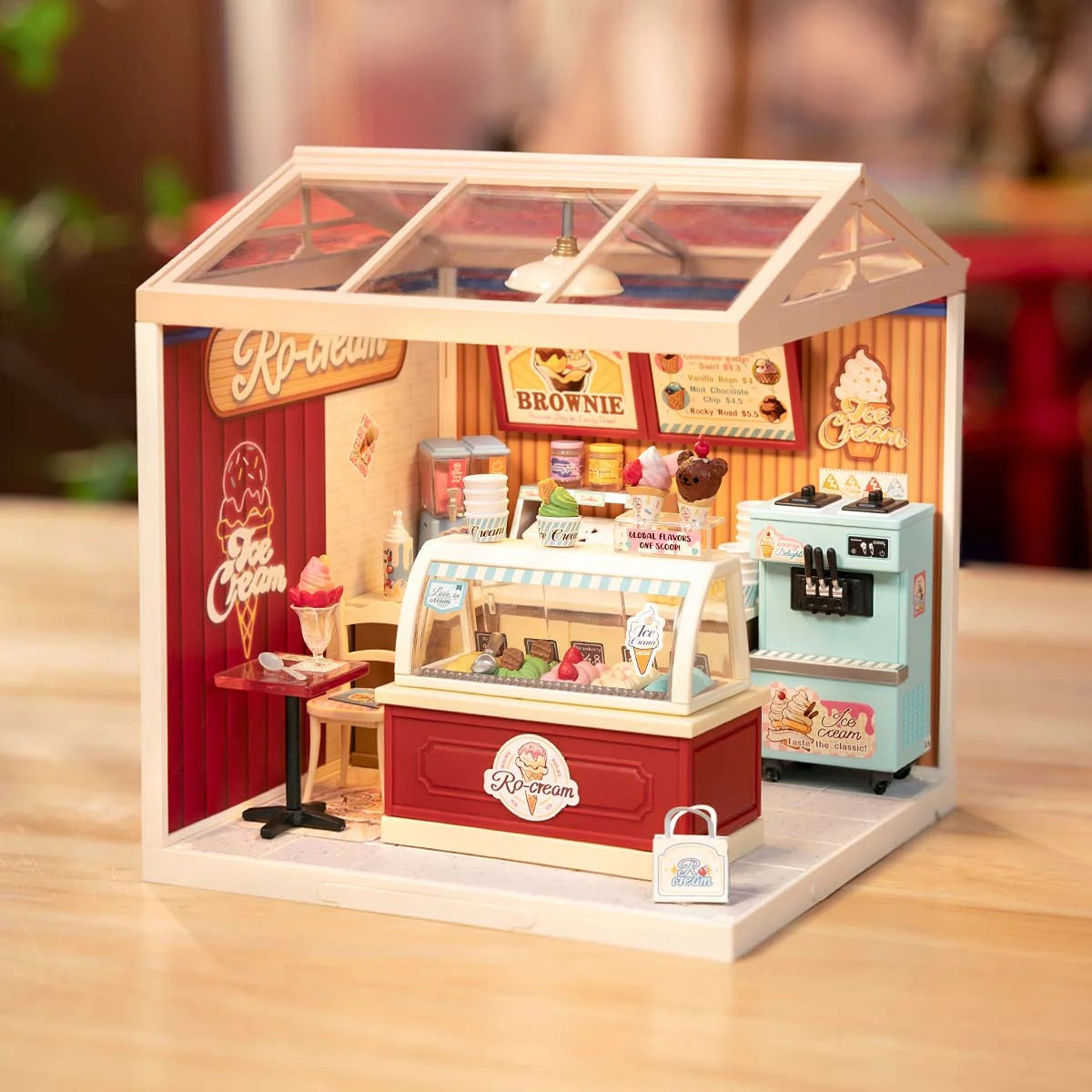 Rolife Flavorful Ice Cream DIY Miniature House Kit