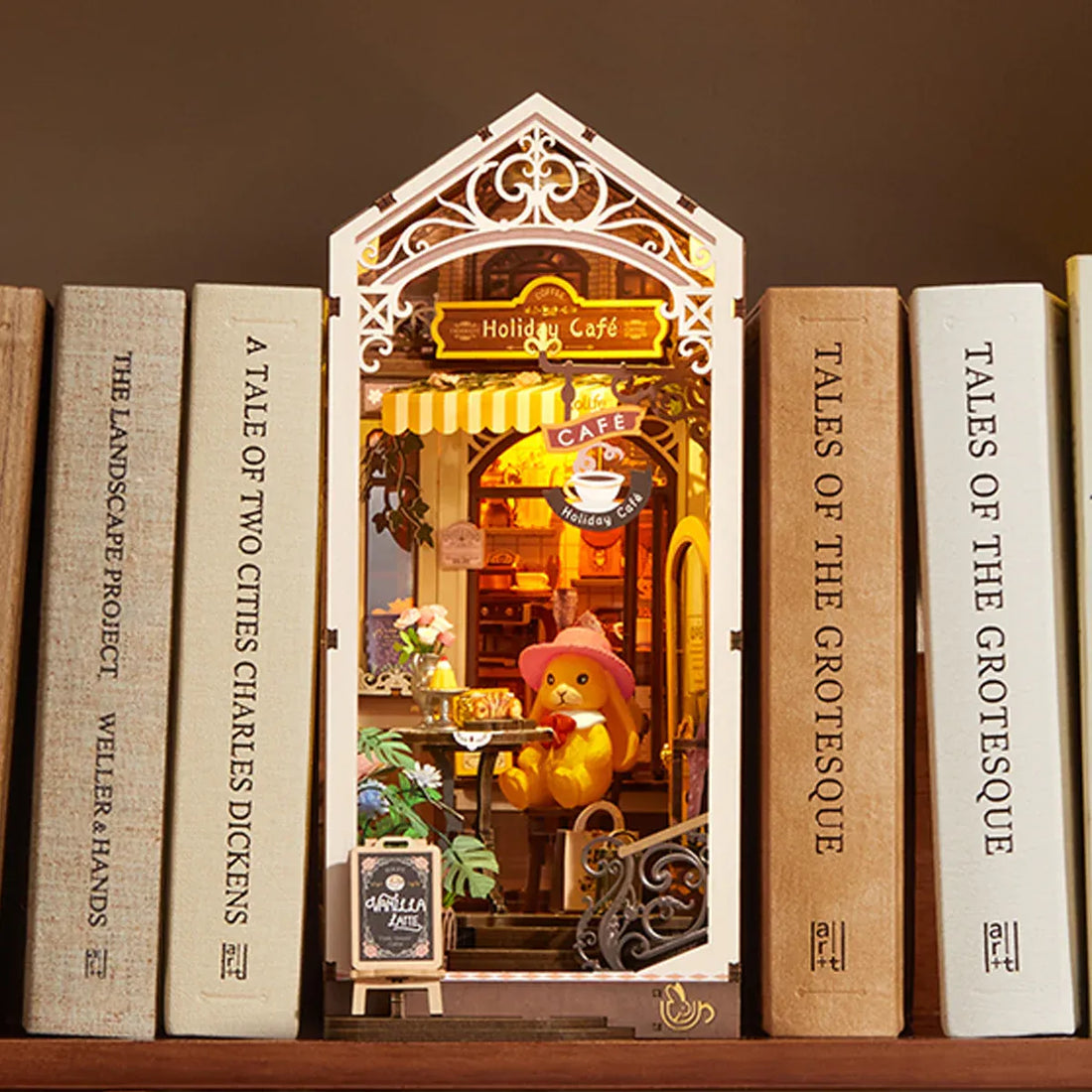 Rolife Holiday Café DIY Book Nook Kit - TGB15, image 3