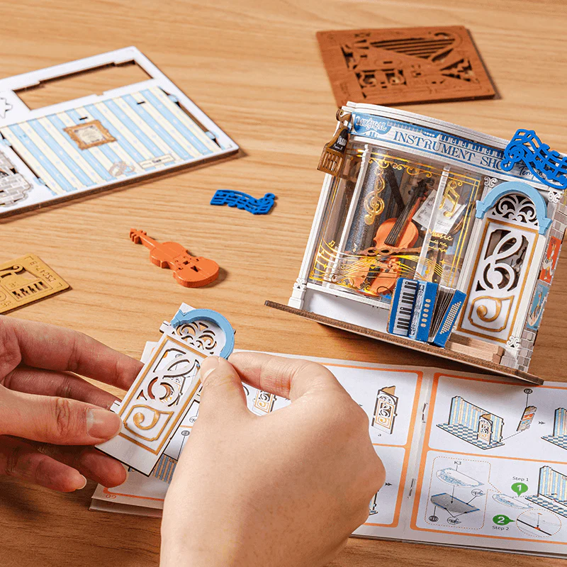 Rolife Melody Instrument Shop DIY Miniature House Kit, image 6