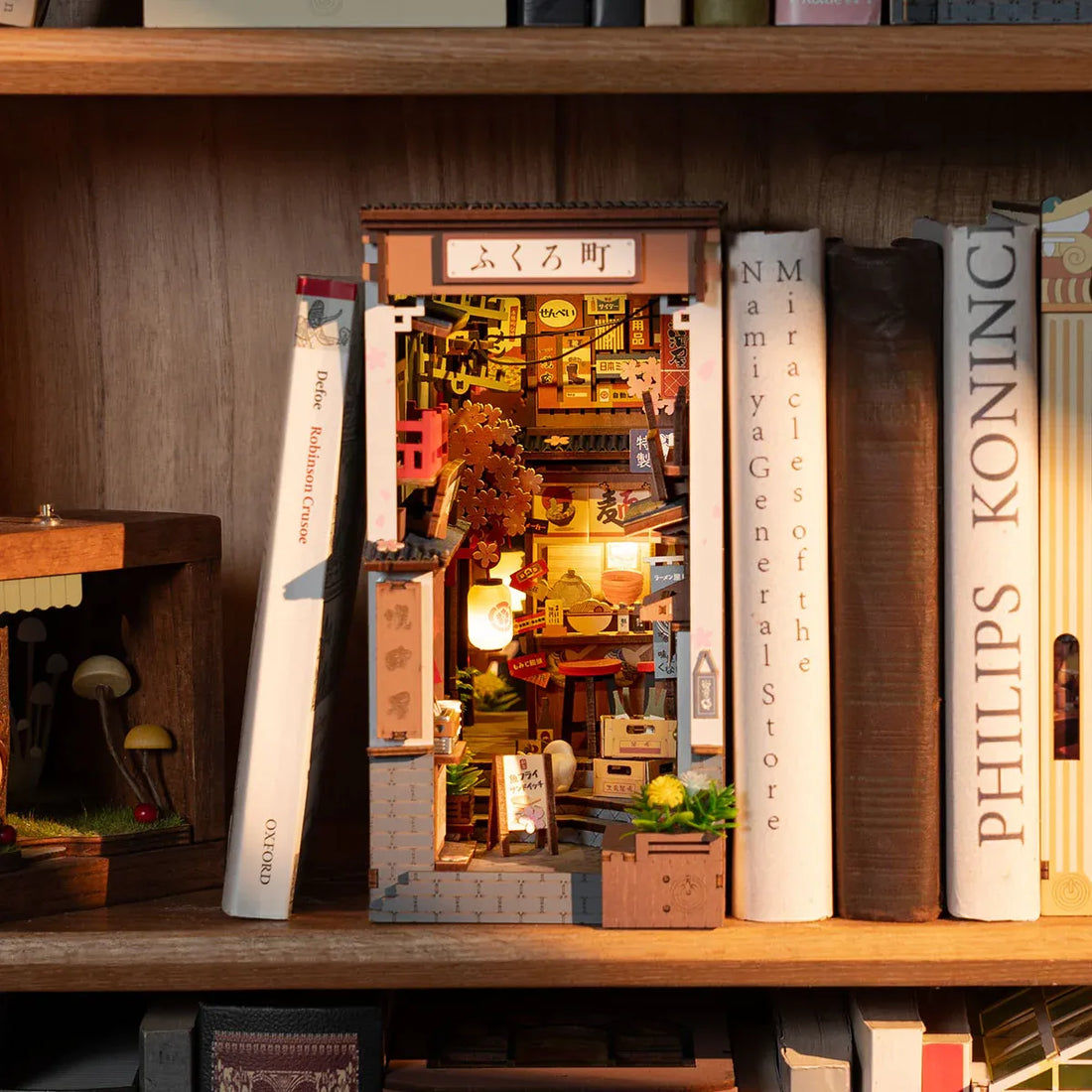 Rolife Sakura Wine Alley DIY Book Nook Kit - TGB11, image 3