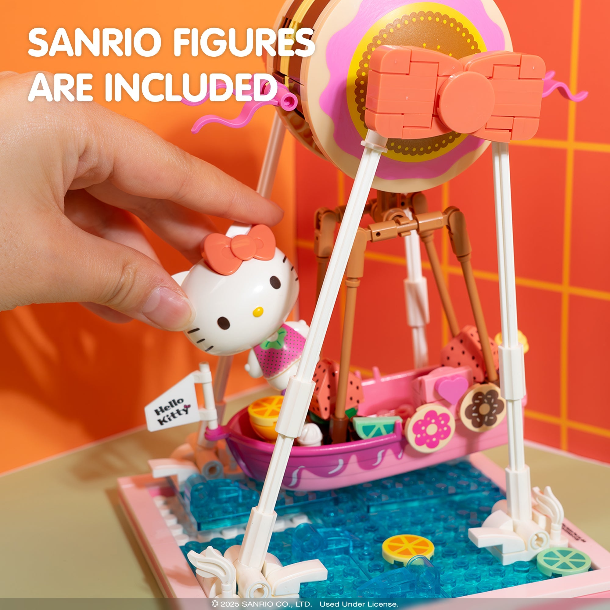 YuMe Summer Wunderland - Hello Kitty Donut Ship Building Blocks