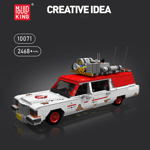 Toy vehicle model made from interlocking bricks with 'Mould King' branding and product number 10071.