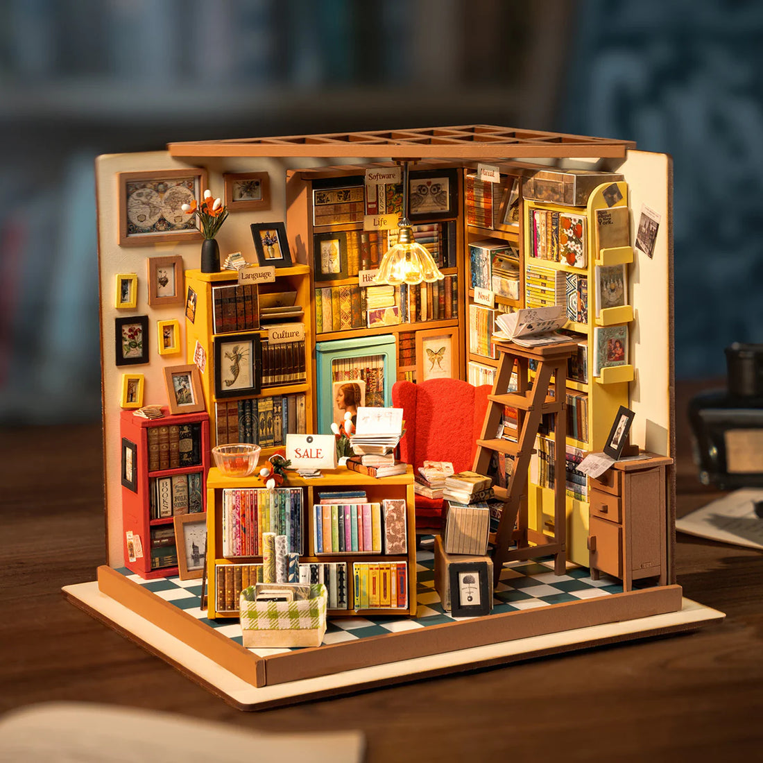 Rolife Sam's Study DIY Miniature House Kit, image 4