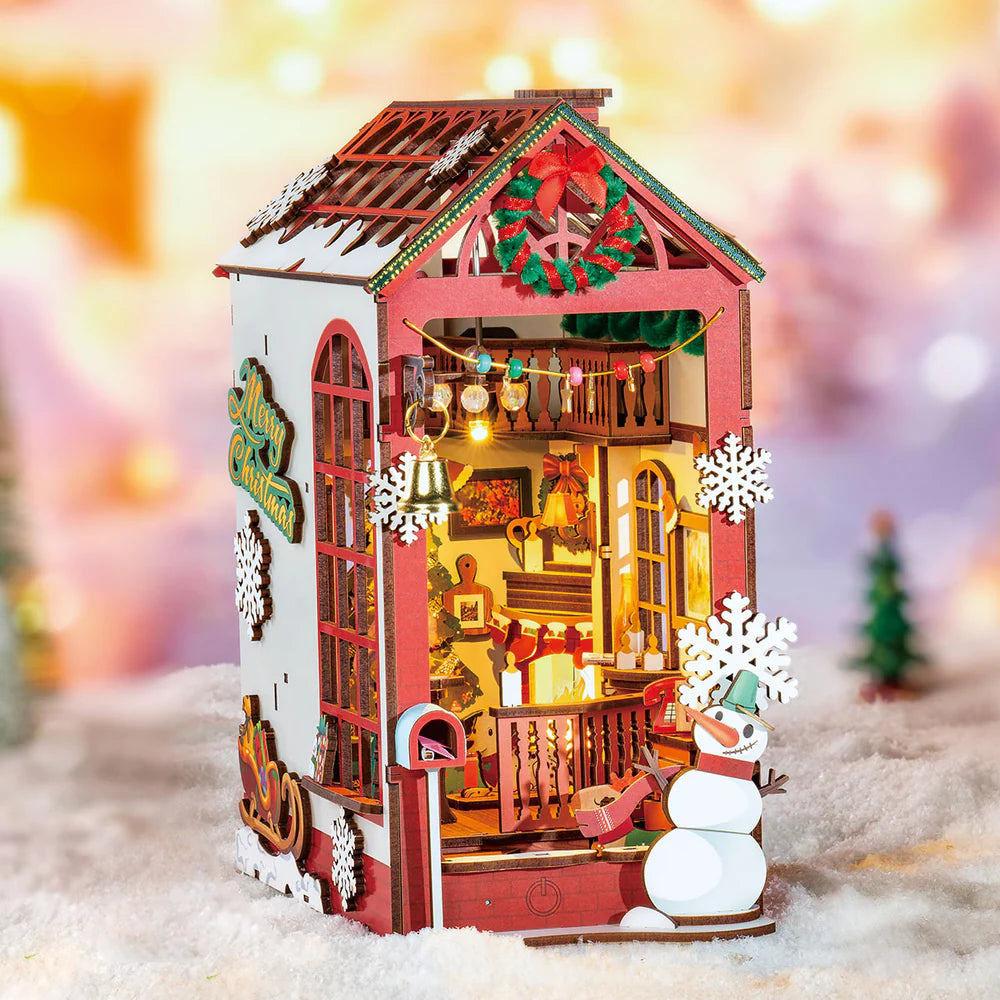 Rolife Christmas Indoor Scene DIY Book Nook, image 5