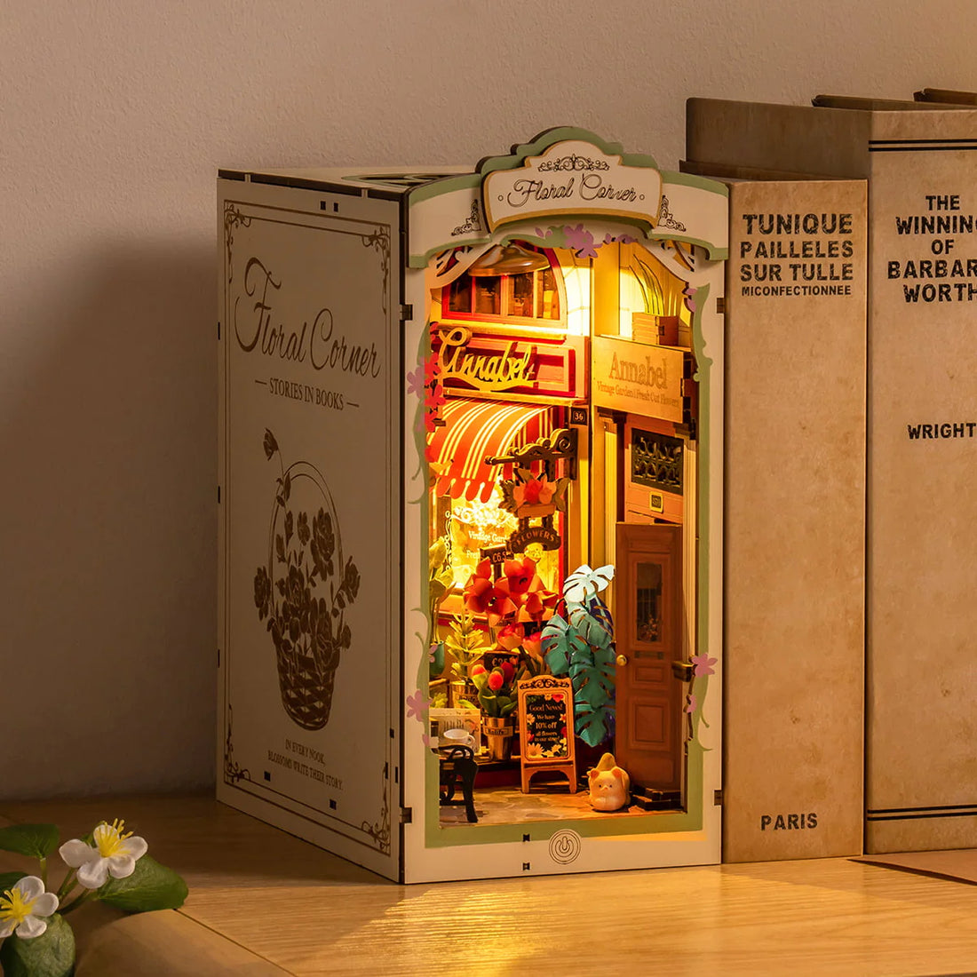 Rolife Floral Corner DIY Book Nook, image 5