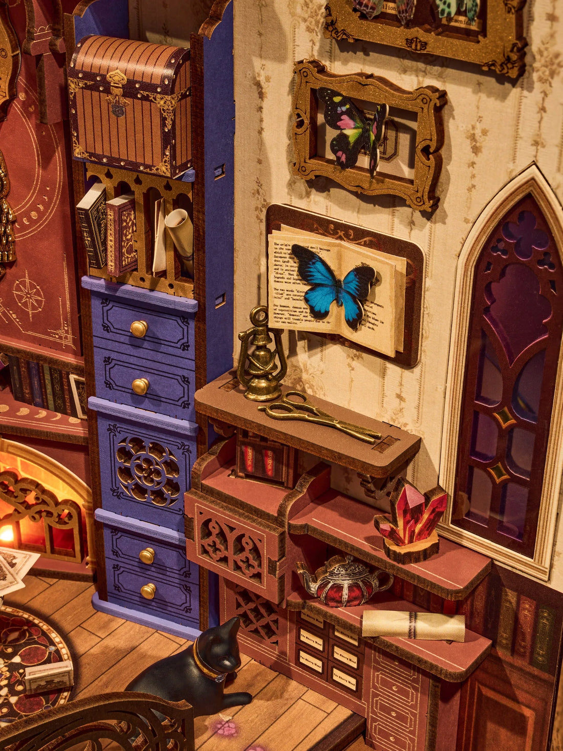 Rolife Magic Fantasy Corner DIY Book Nook Kit, image 11