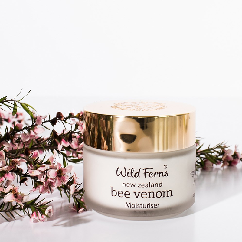 Wild Ferns Bee Venom Moisturiser with 80+ Manuka Honey 100g.